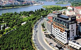 Moevenpick Istanbul Hotel Golden Horn